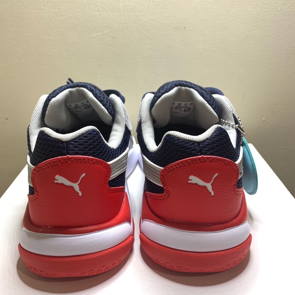Puma - Picture 3 of 7